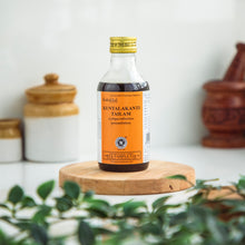 Load image into Gallery viewer, Arya Vaidya Sala Kottakkal Kuntalakantitailam