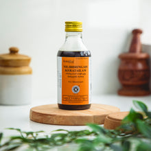 Load image into Gallery viewer, Arya Vaidya Sala Kottakkal Nilibringadi Kera Tailam