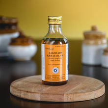 Load image into Gallery viewer, Arya Vaidya Sala Kottakkal Lakshadi kera Tailam