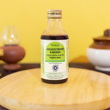 Load image into Gallery viewer, Arya Vaidya Sala Kottakkal Gugguluthiktham Kashayam