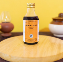 Load image into Gallery viewer, Arya Vaidya Sala Kottakkal Brahmee Tailam
