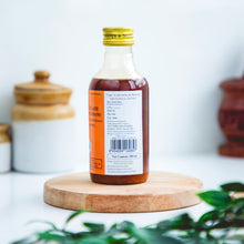 Load image into Gallery viewer, Arya Vaidya Sala Kottakkal Pinda Tailam
