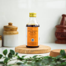 Load image into Gallery viewer, Arya Vaidya Sala Kottakkal Hingutriguna tailam
