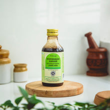 Load image into Gallery viewer, Arya Vaidya Sala Kottakkal Dusparsakadi Kashayam
