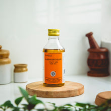 Load image into Gallery viewer, Arya Vaidya Sala Kottakkal Karpuradi Tailam
