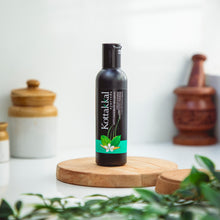 Load image into Gallery viewer, Kottakkal Anti dandruff shampoo 200ml
