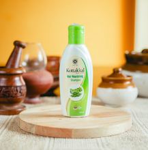Load image into Gallery viewer, Kottakkal Ayurveda Hair Nourishing Shampoo
