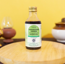 Load image into Gallery viewer, Arya Vaidya Sala Kottakkal Vasaguluchyadi Kashayam
